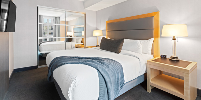 合流後ホテルやレンタルルームへ移動してください